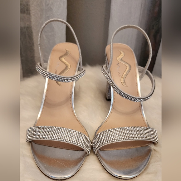 Silver Rhinestone Block Heels size 10 - Picture 2 of 9